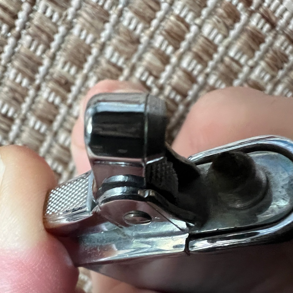 Vintage Ronson Lighter - Picture 8 of 8